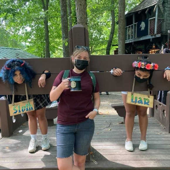 Meet your Posher, Lane - Picture 8 of 8